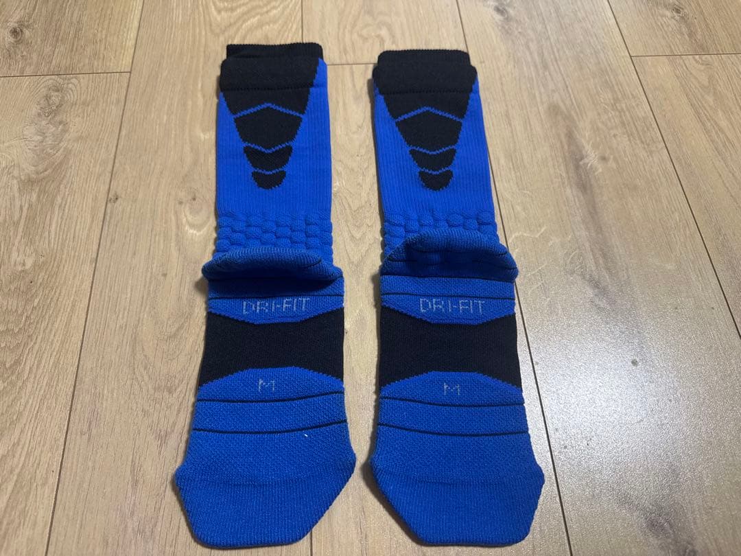NIKE ナイキ squad エアロスイフト セパレートソックス 新品未使用