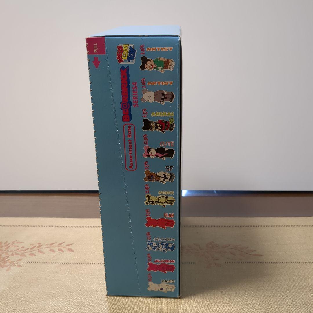 値下げ！未開封box　BE@RBRICK　ベアブリックシリーズ4