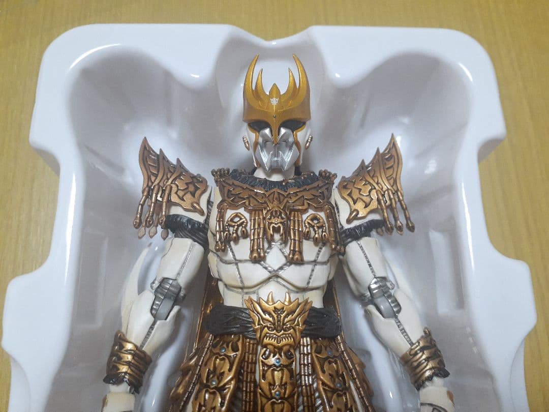 S.H.Figuarts (真骨彫製法) ン・ダグバ・ゼバ フィギュアーツ