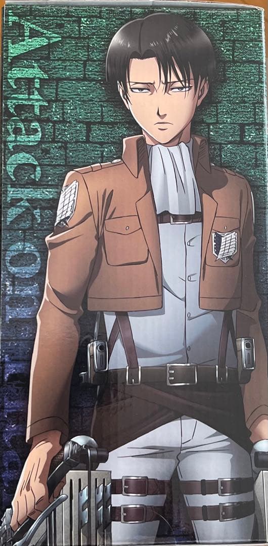 進撃の巨人　USJ リヴァイ　フィギュア　ほほ笑みver.