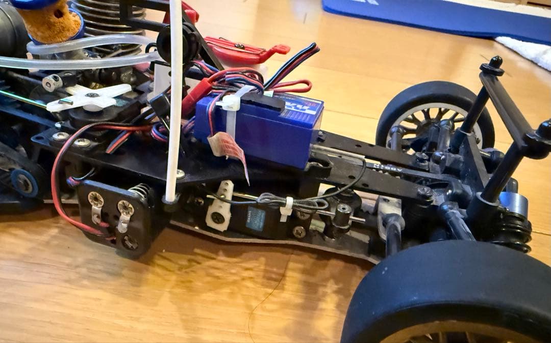 kyosho 京商 FORD ESCORT エンジンラジコン カー ジャンク品