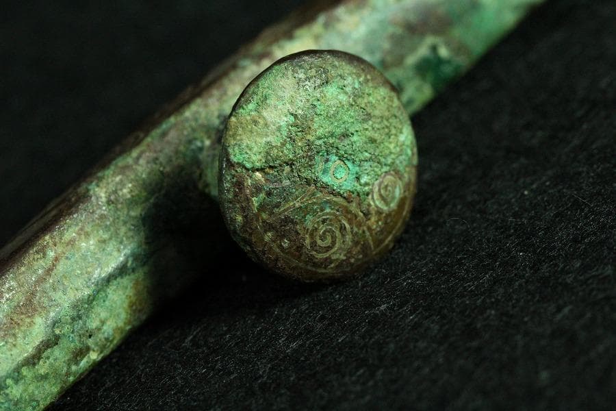 中国美術 青銅 銀象嵌 帯駒 古美術(K-BB491)