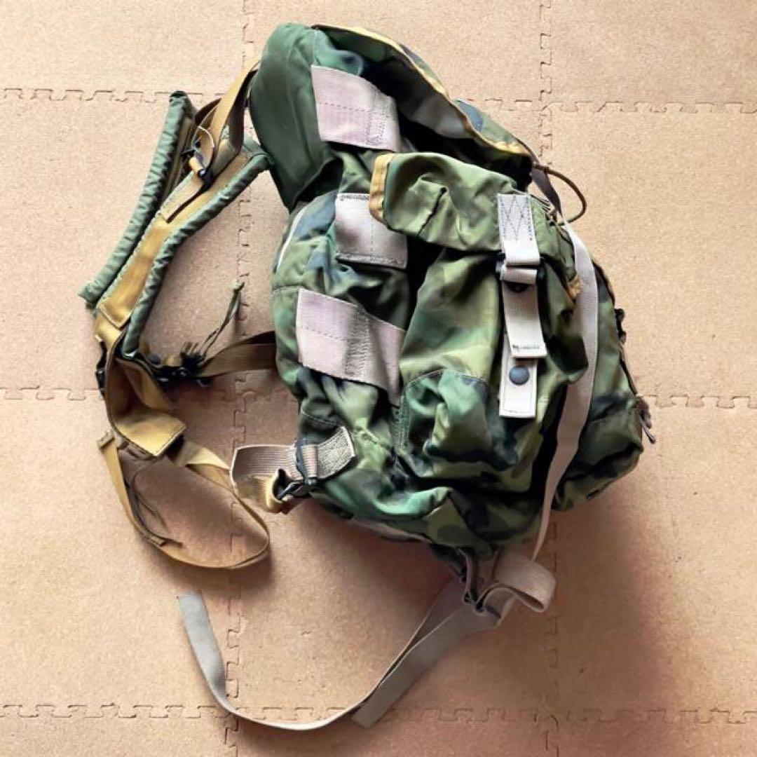 米軍放出品 リュック 迷彩バックパック