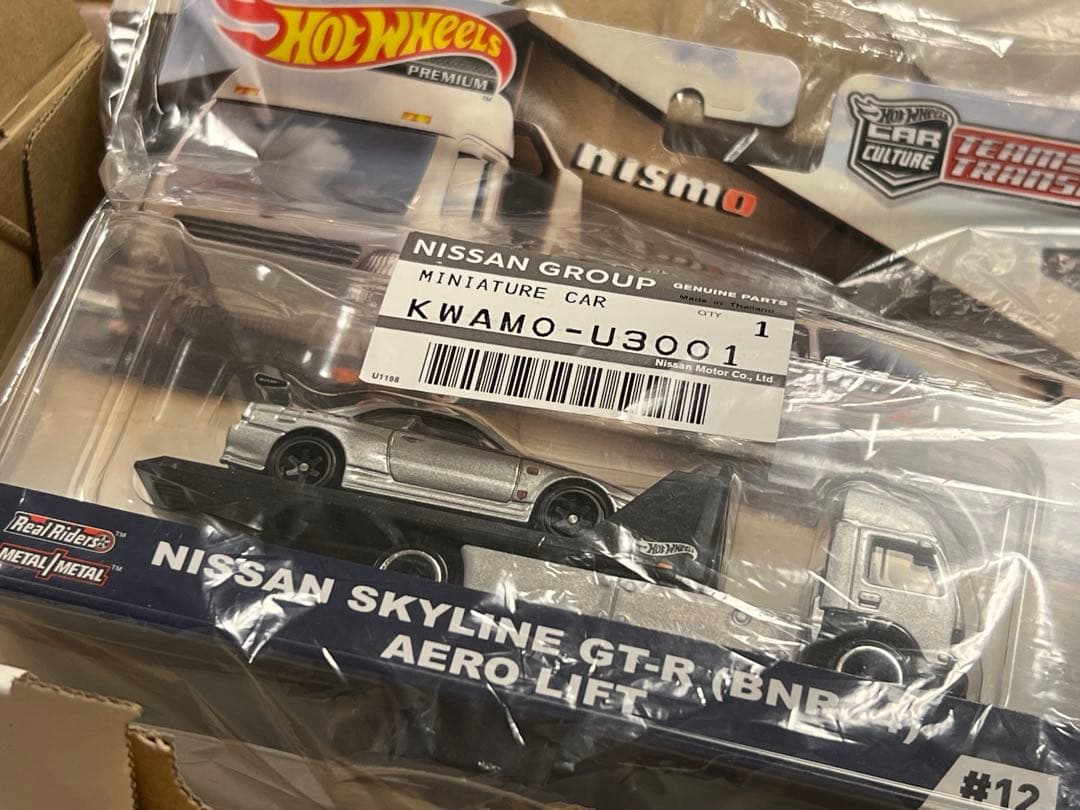 未開封 SKYLINE GT-R (BNR34) AERO LIFT NISMO