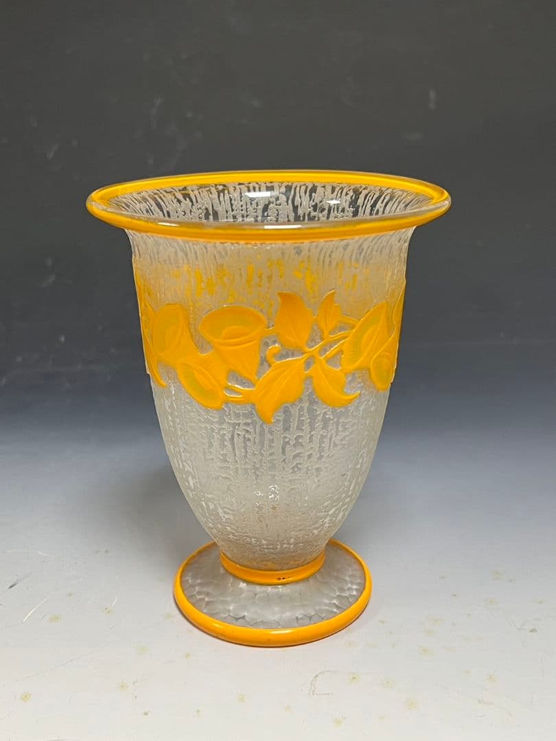 ドーム ナンシー Daum Nancy 蔓草連続文花入　本物保証