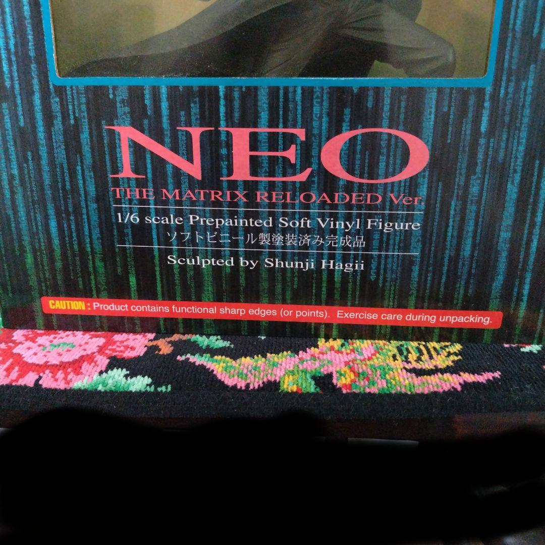 ★『マトリックス』1/6スケールフィギュア　ネオ キアヌ・リーヴス