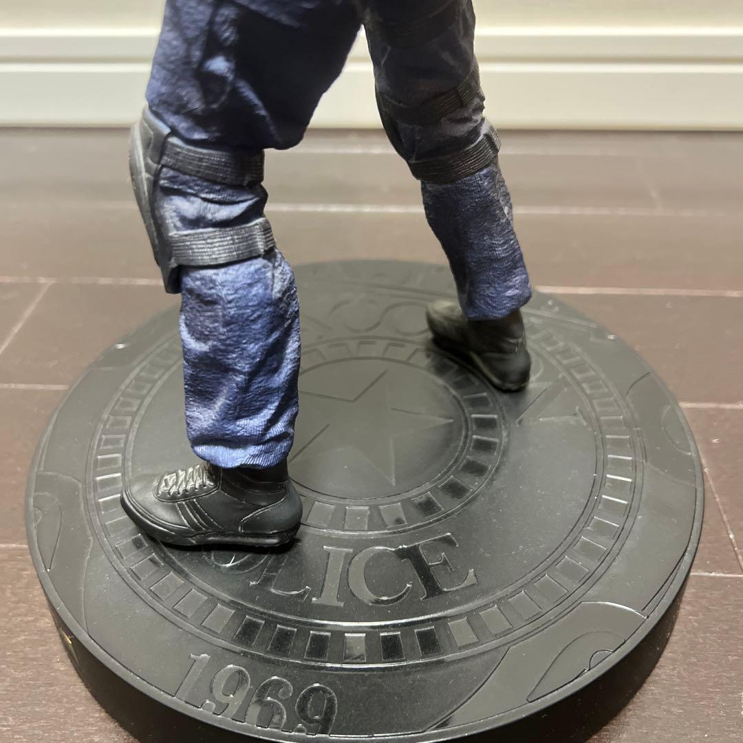 バイオハザード　レオン・S・ケネディ フィギュア