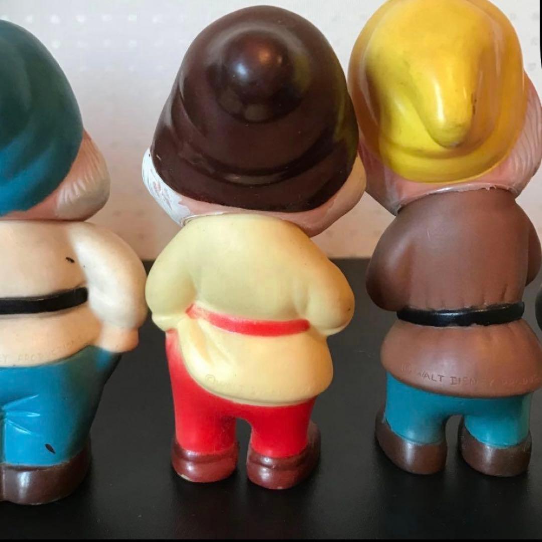 ディズニー　ビンテージ　白雪姫　７人の小人　ソフビフィギュア７人セット