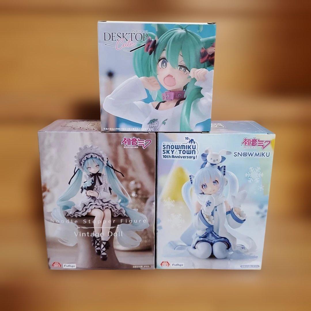 初音ミク Desktop Cute フィギュア+初音ミク、雪ミクぬースト 3点