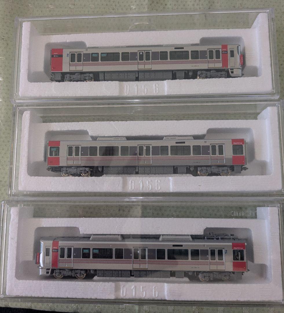 KATO227系レッドウィング増結3両(M車無/未走行新品)