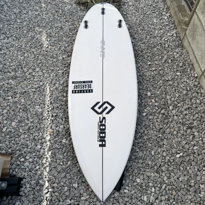 SODA サーフボード　EPS 長さ5.65 浮力25ℓ 手渡し限定　美品