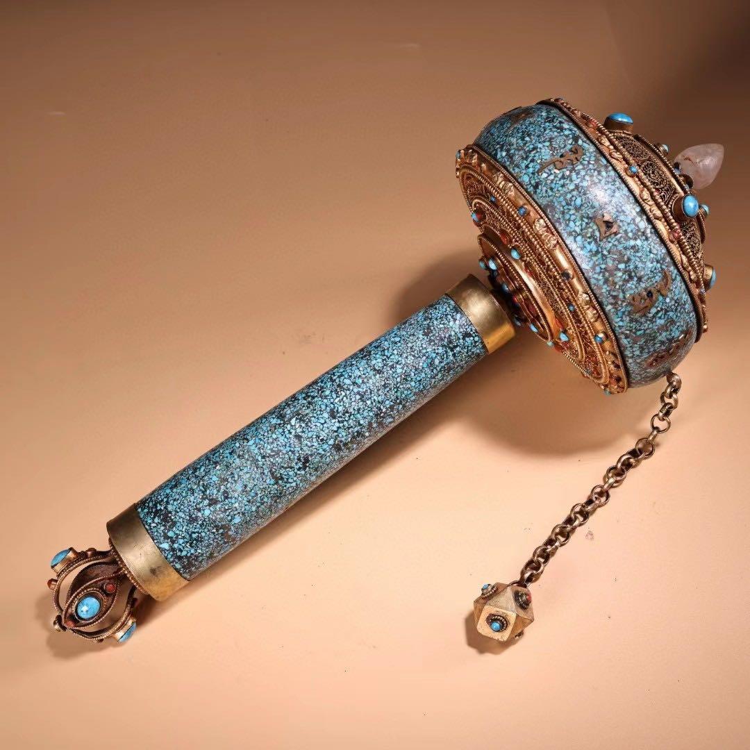 珍品、旧蔵、チベット所蔵、工芸造糸締めはめ込み宝石鎏金転経輪、経巻が入っておる