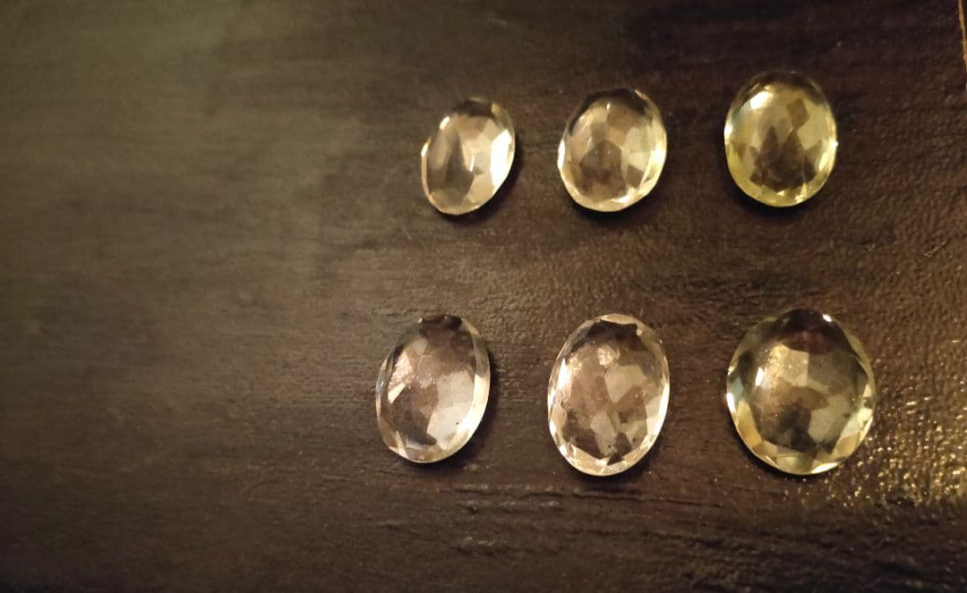 レモンクォーツ ルース F