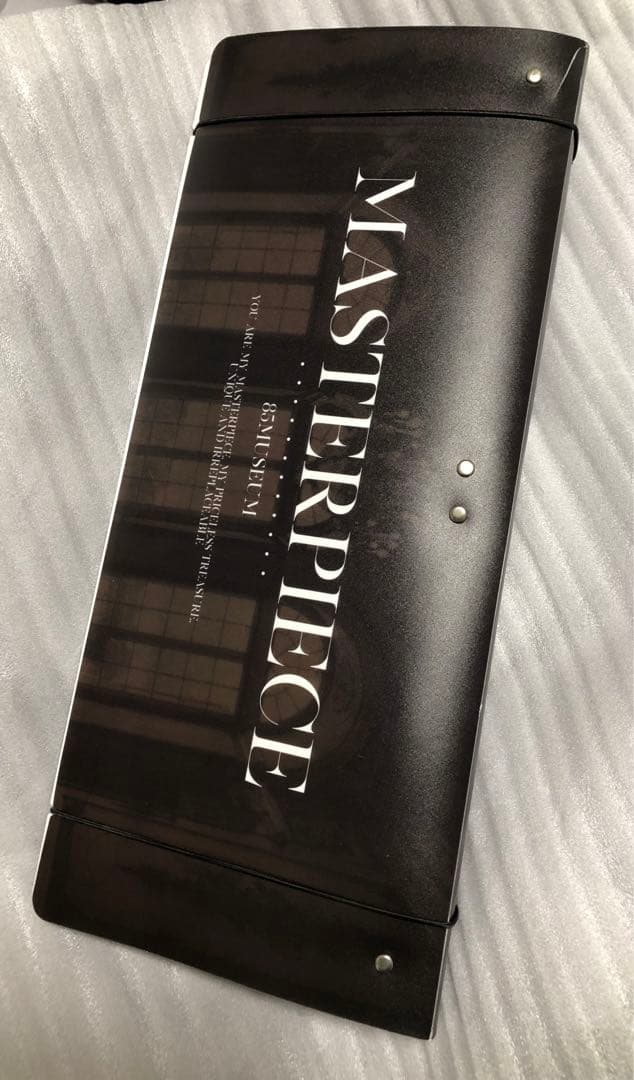 王一博 肖战 肖戦 バインダー＋手幅スローガン・応援カード他 カード満載アルバム