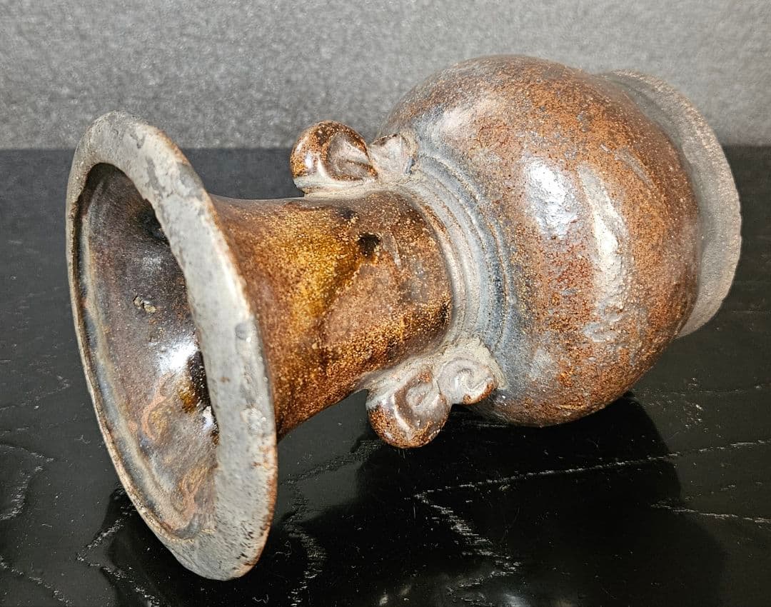 江戸時代　古唐津系　双耳　褐釉　鉄釉　広口　花入れ　花生け　花瓶　茶道具　茶器