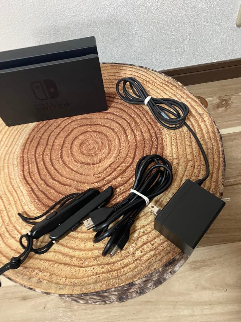 Nintendo Switch ニンテンドースイッチ本体　RED/BLU箱無し①