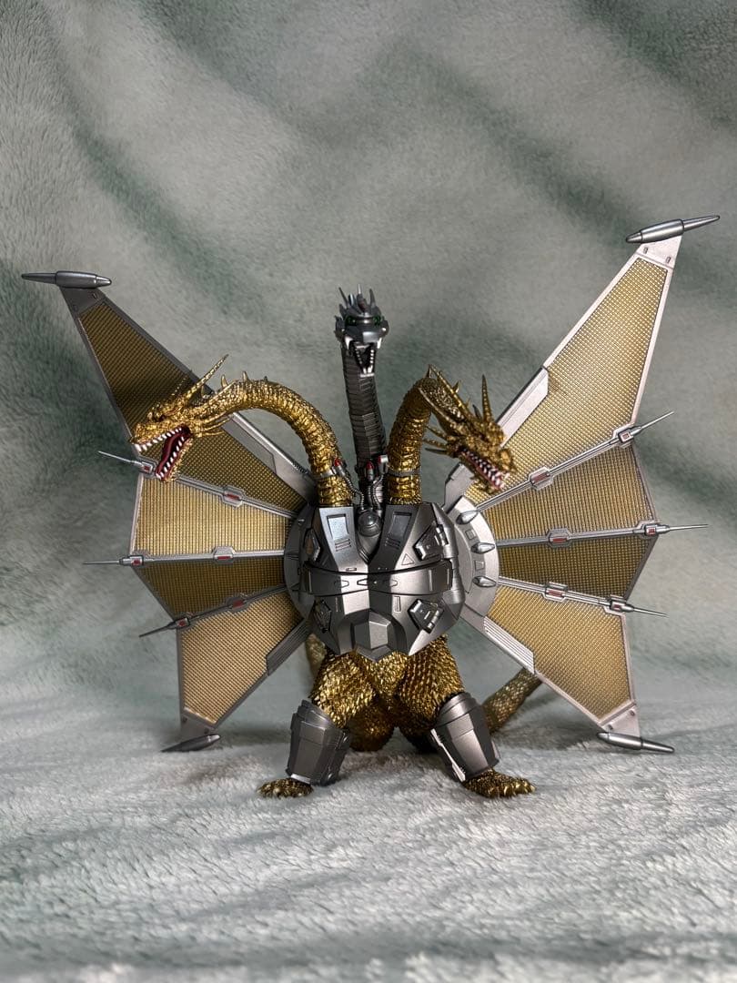 【美品】 S.H.モンスターアーツ メカキングギドラ 新宿決戦
