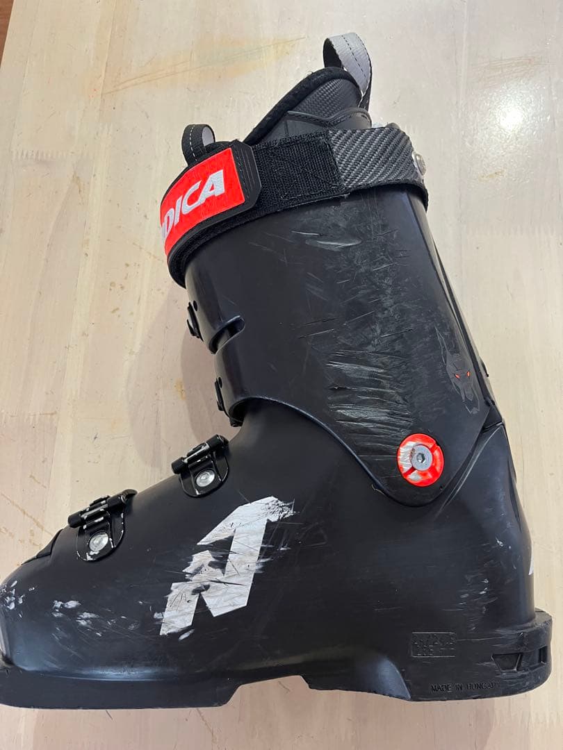 Nordica Dobermann GP 70 スキーブーツ24〜24.5センチ