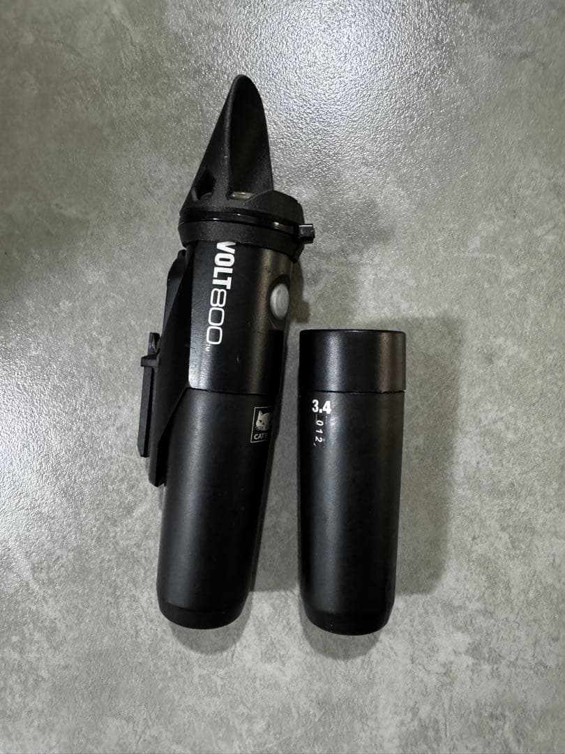 CATEYE VOL800 LEDライト montbell テールライト