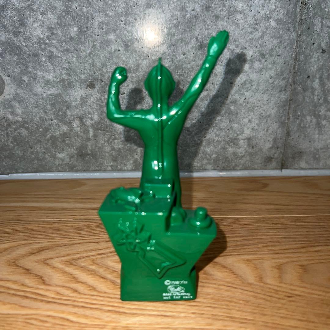 ✨超希少箱付き✨ウルトラマン　放送開始50周年記念フィギア　ブロンズ銅像