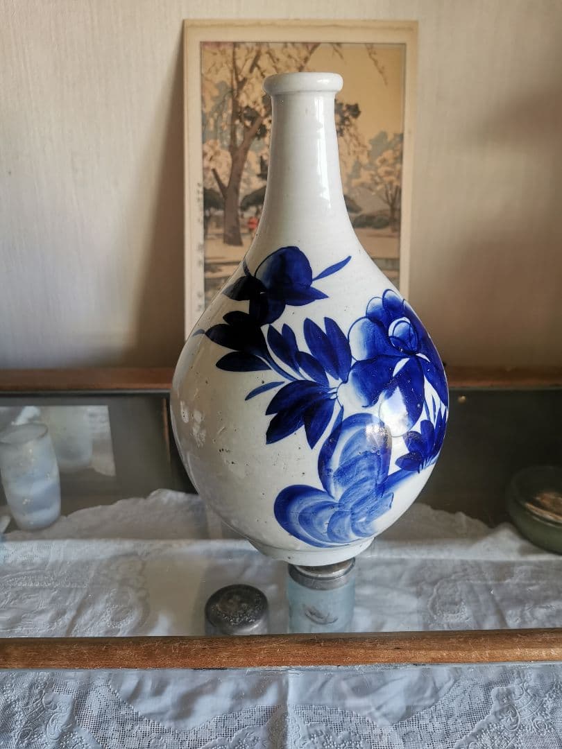 和骨董 古伊万里藍染付け 32㎝大特利 ニ升瓶 白磁 牡丹 菖蒲 蓮 蜉蝣 蟋蟀