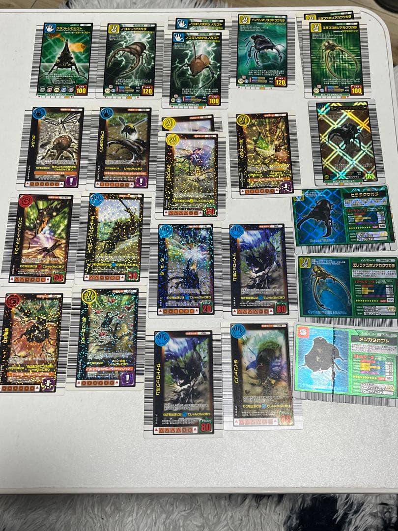 ムシキング　カード165枚　カードフォルダー　ステッカー　カードいちらんひょう