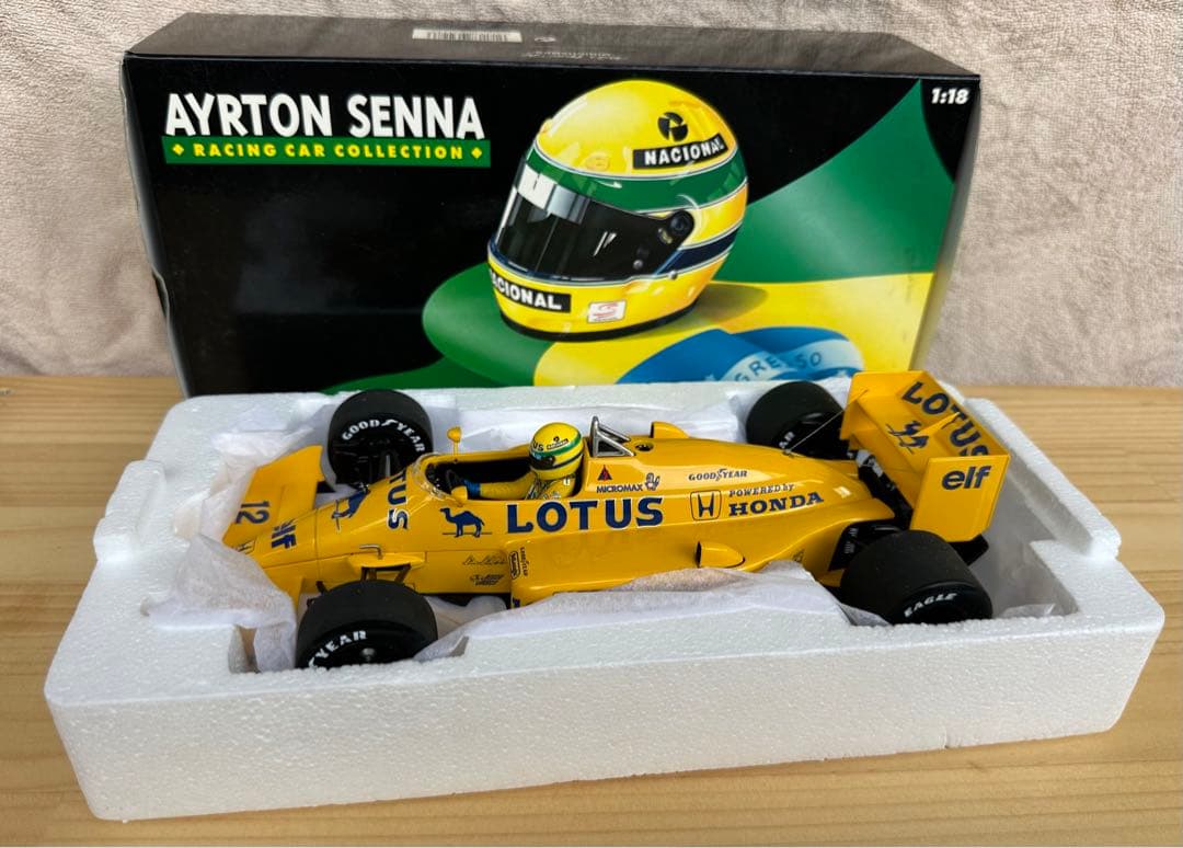Ayrton Senna Lotus HONDA 1/18 アイルトン セナ