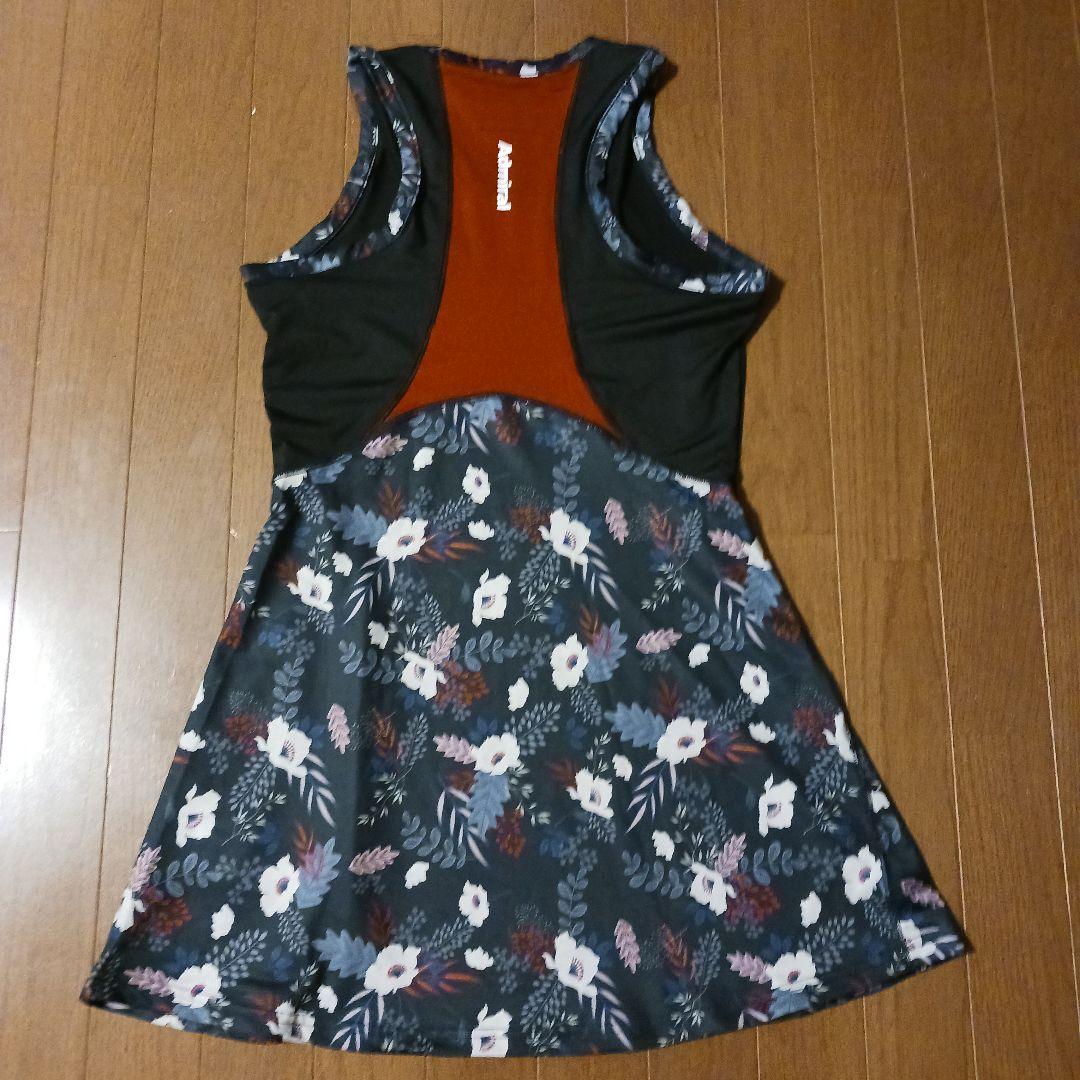 アドミナル　テニス　ワンピース