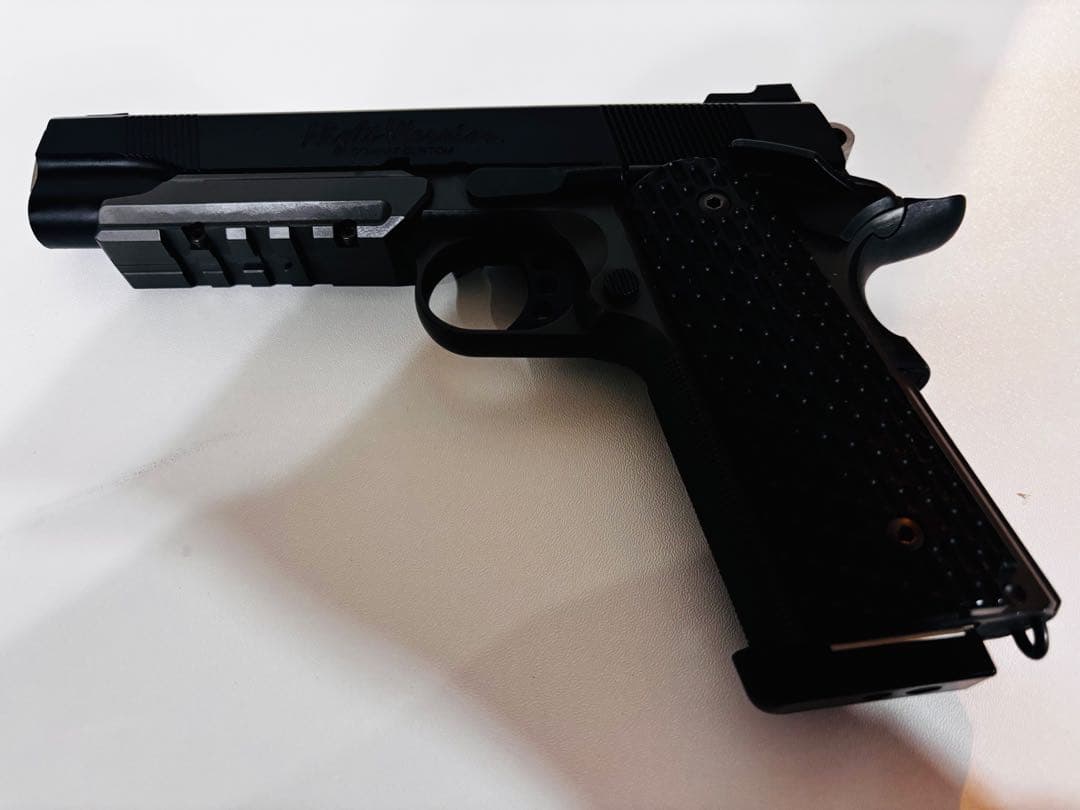 東京マルイ ナイトウォーリアー　18歳以上　ガスブローバッグ