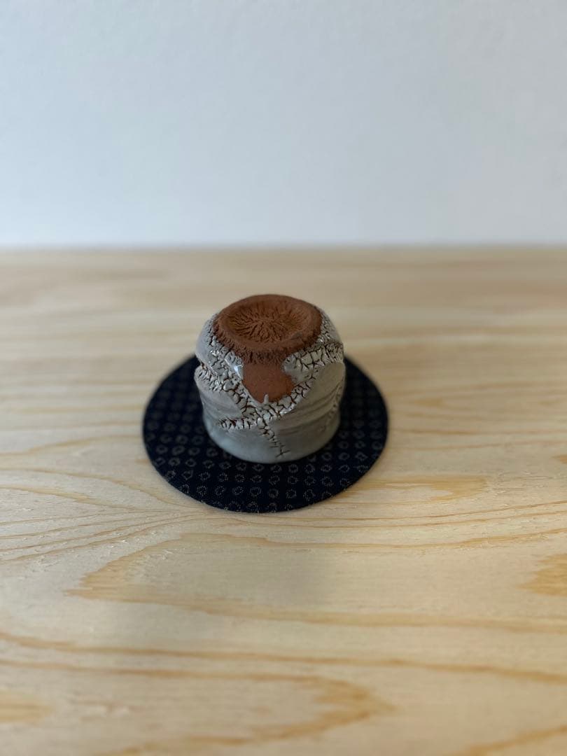 中川自然坊　ぐい呑　彫唐津