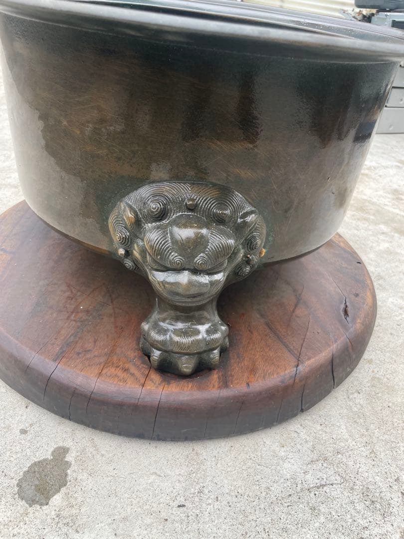 大正十一年青銅製 獅子足火鉢 木製台座付き