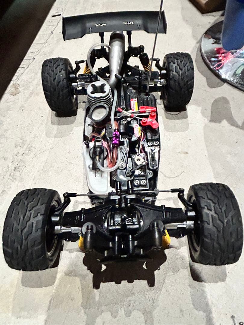 タミヤ　nitro force エンジンラジコンカー