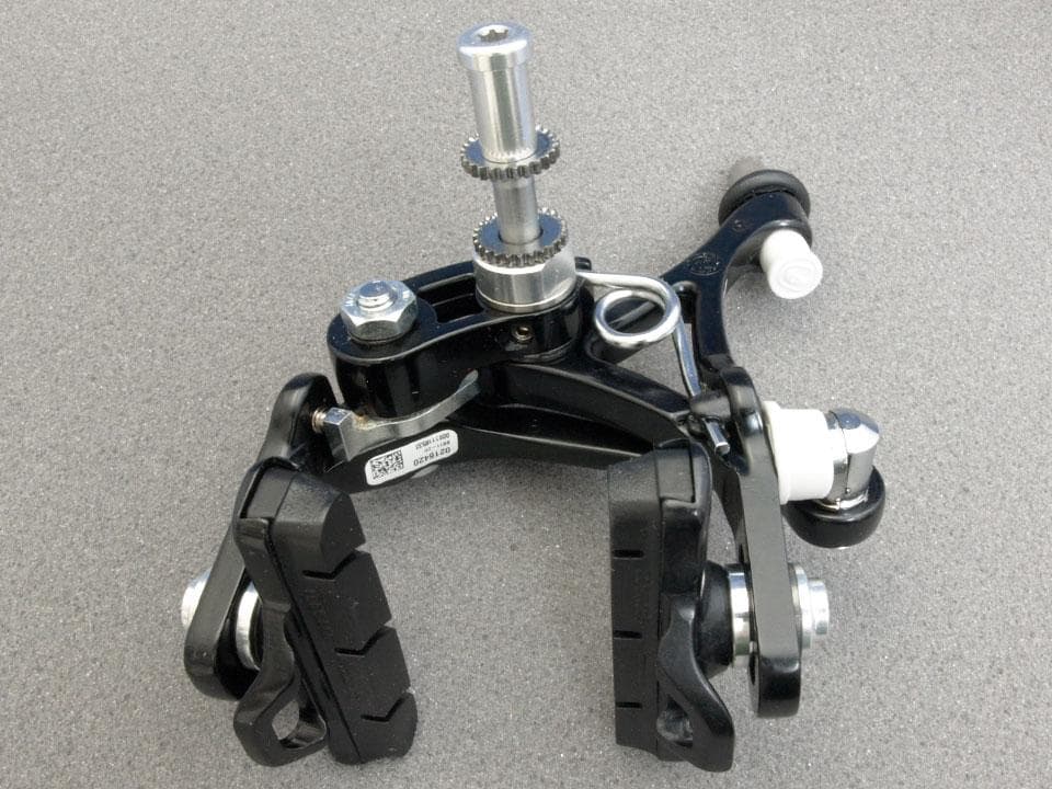 カンパニョーロ（Campagnolo）コーラス BR11-CH ブレーキ新品