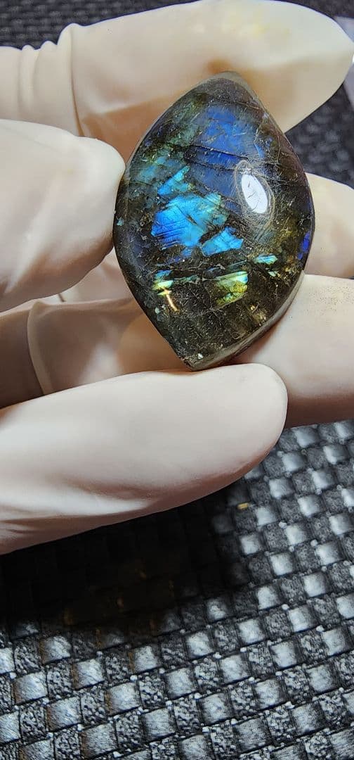 ラブラドライトとスペクトロライトのミックス8個セット