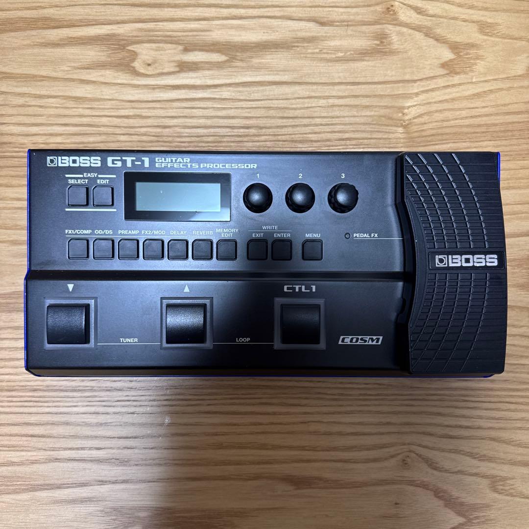BOSS GT-1 マルチエフェクター　純正ケーブル箱付き
