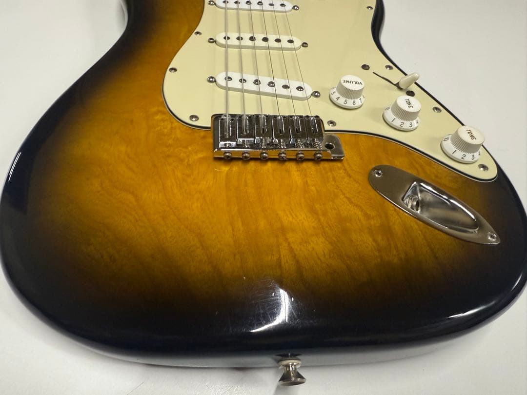 Chandler /ソリッド