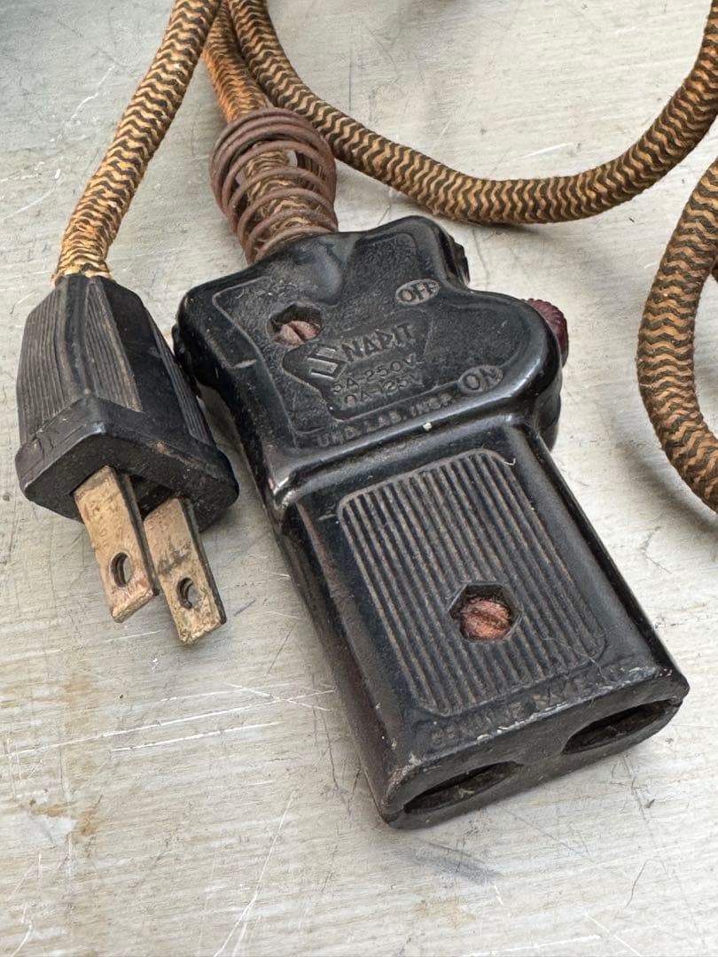 1933年 アンティーク トースター