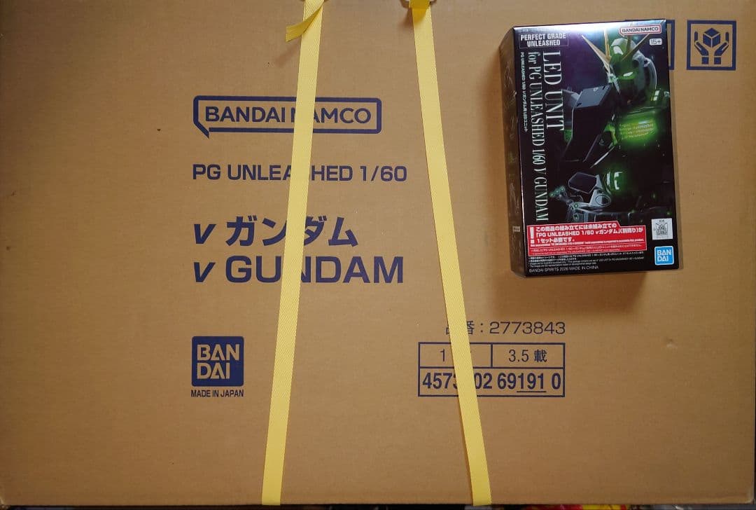 PGUNLEASHED 1/60ニューガンダム + LEDユニット νガンダム