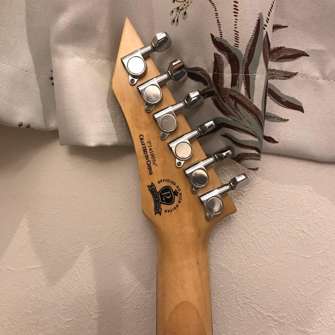 BC Rich ワーロック エレキギター 白