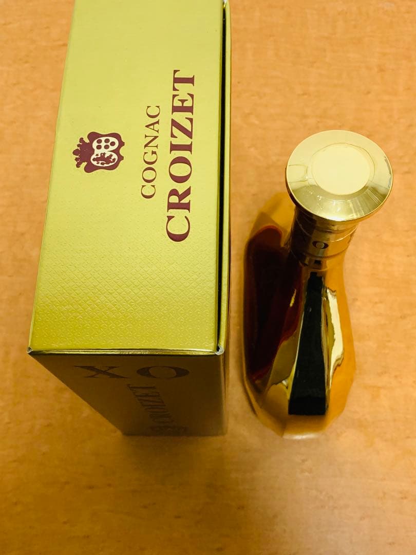 CROIZET クロワゼ 金メッキボトル 700ml-40% (新品 -未開封)