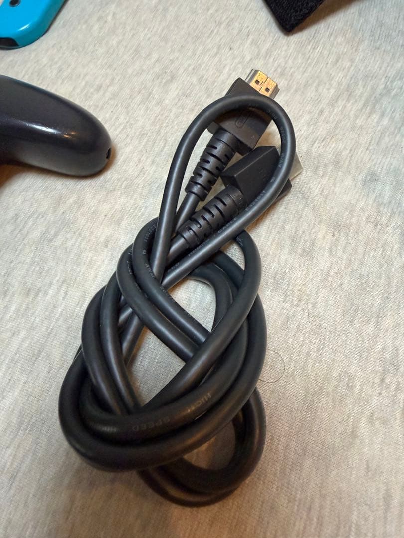 Nintendo Switch 本体 プロコン、Joy-Con付き‼️