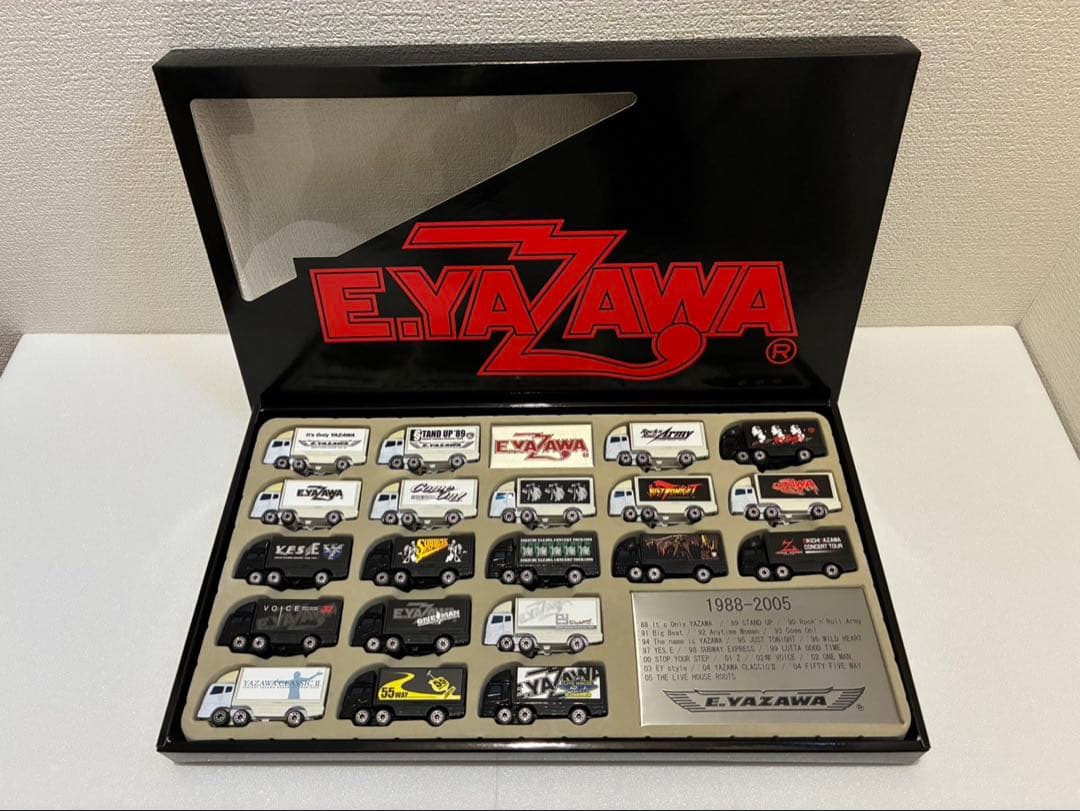 矢沢永吉 歴代トランポ型ミニカー20台セット（1988-2005）