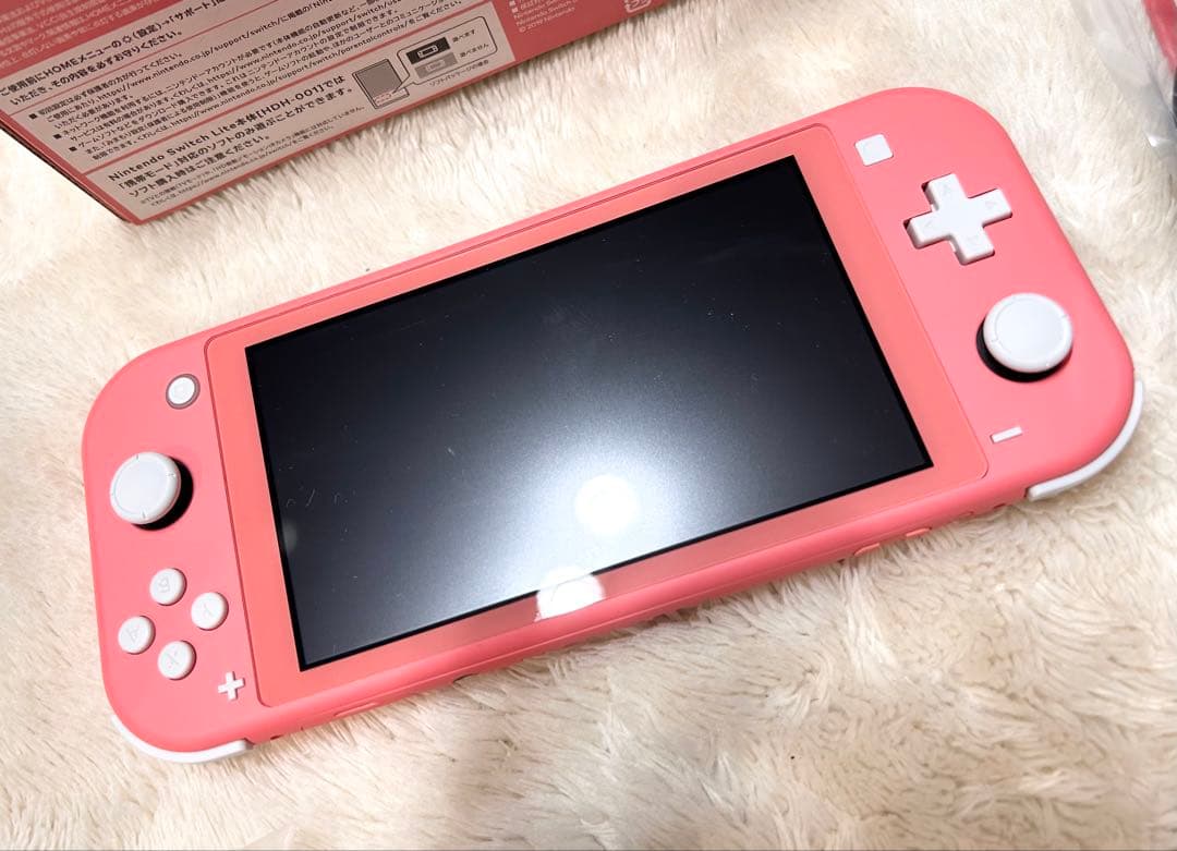 【美品】Nintendo Switch Lite コーラル　ピンク 本体