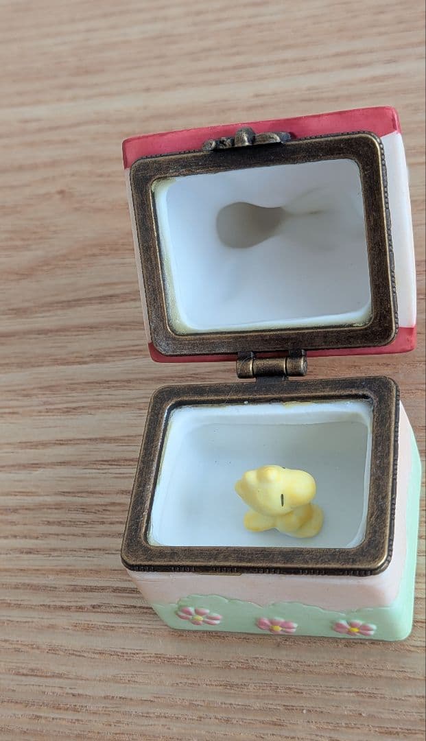 ファミリア ピーナッツ スヌーピー トレジャーボックス ドッグハウス