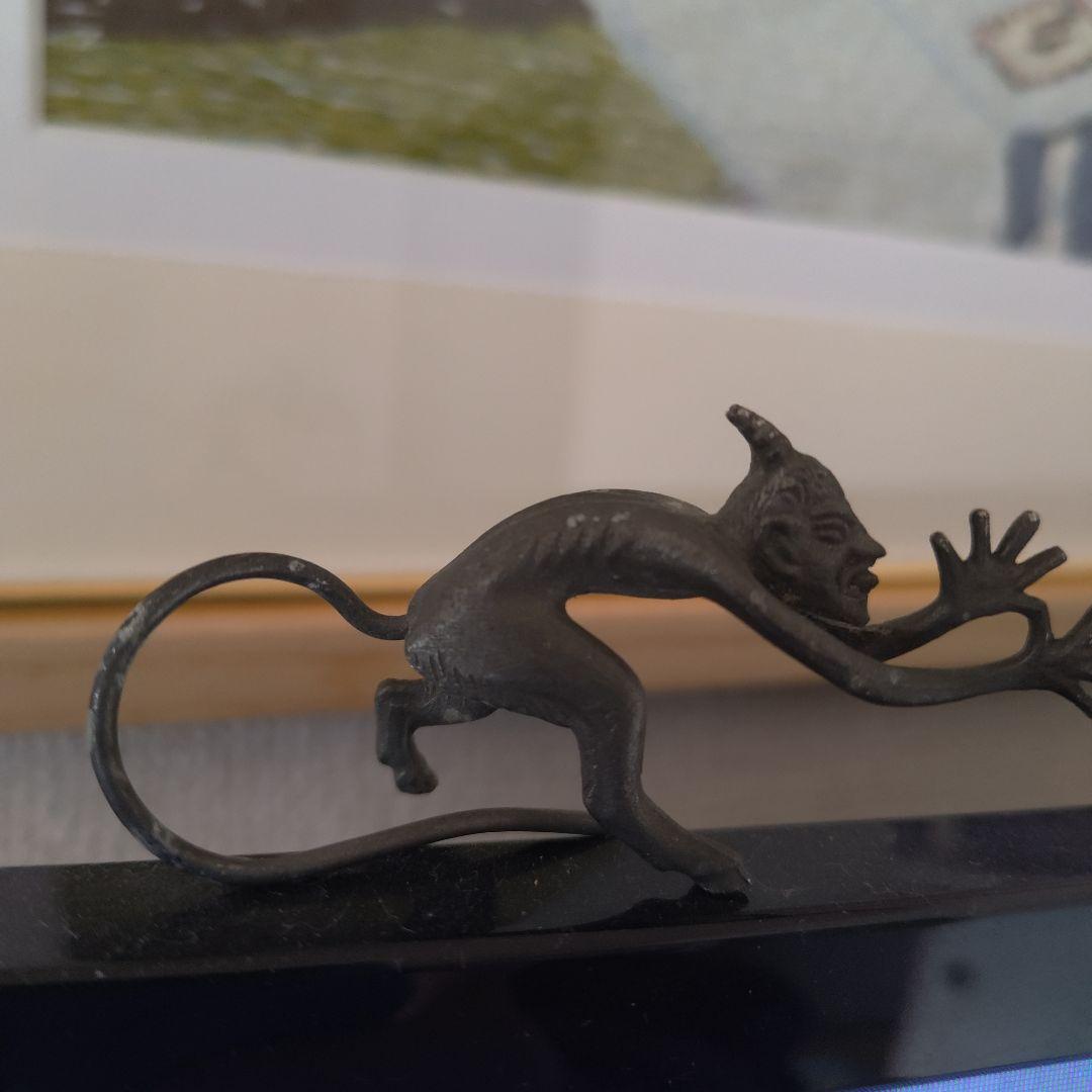 ソビエト製悪魔の置物チョルト