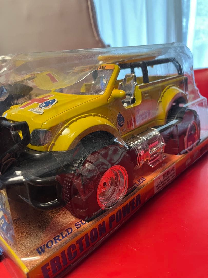 激レア　m&m's ライフガード　車　おもちゃ