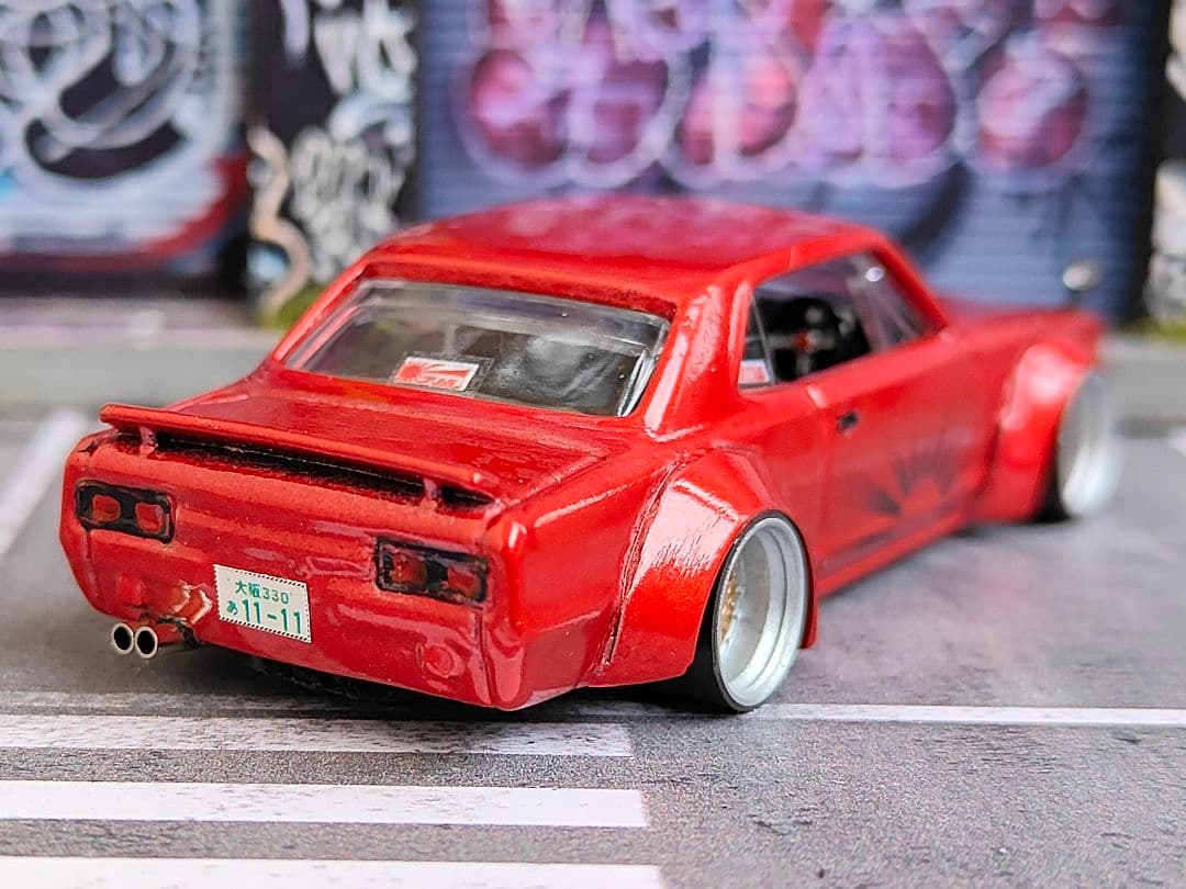 ホットウィールカスタム GTR ハコスカ 赤 オーバーフェンダー☆トミカ改造