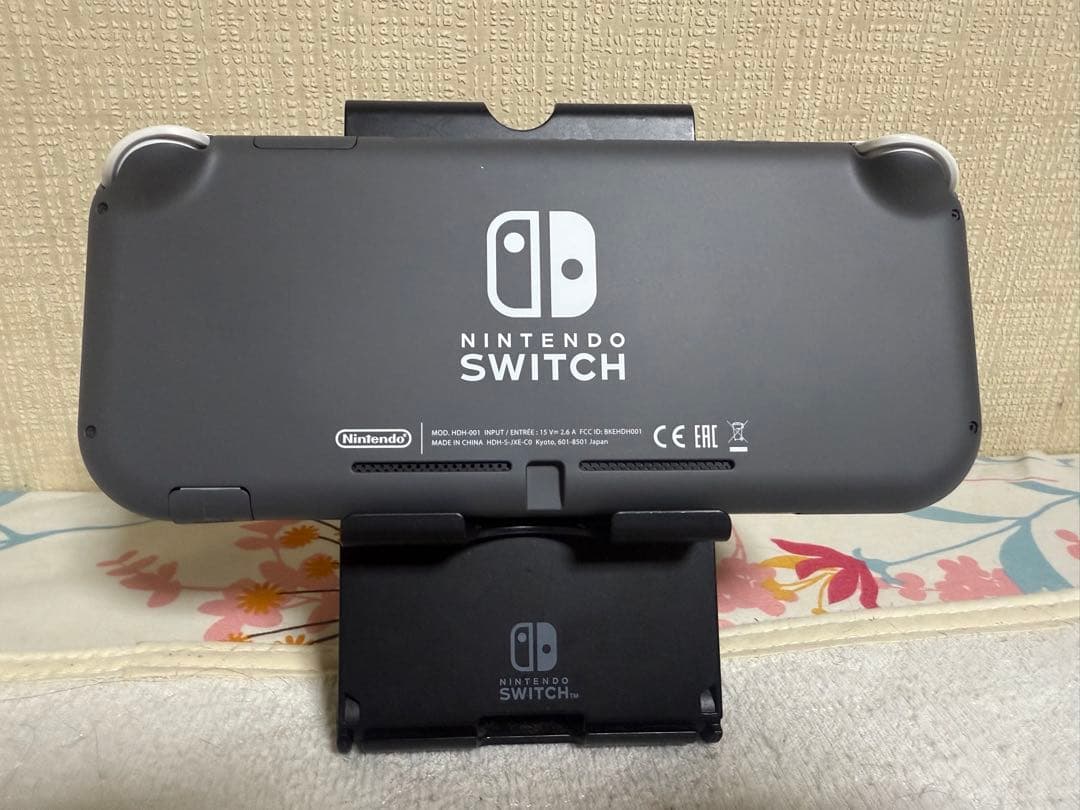 Nintendo Switch Lite グレー 本体 ACアダプター無し