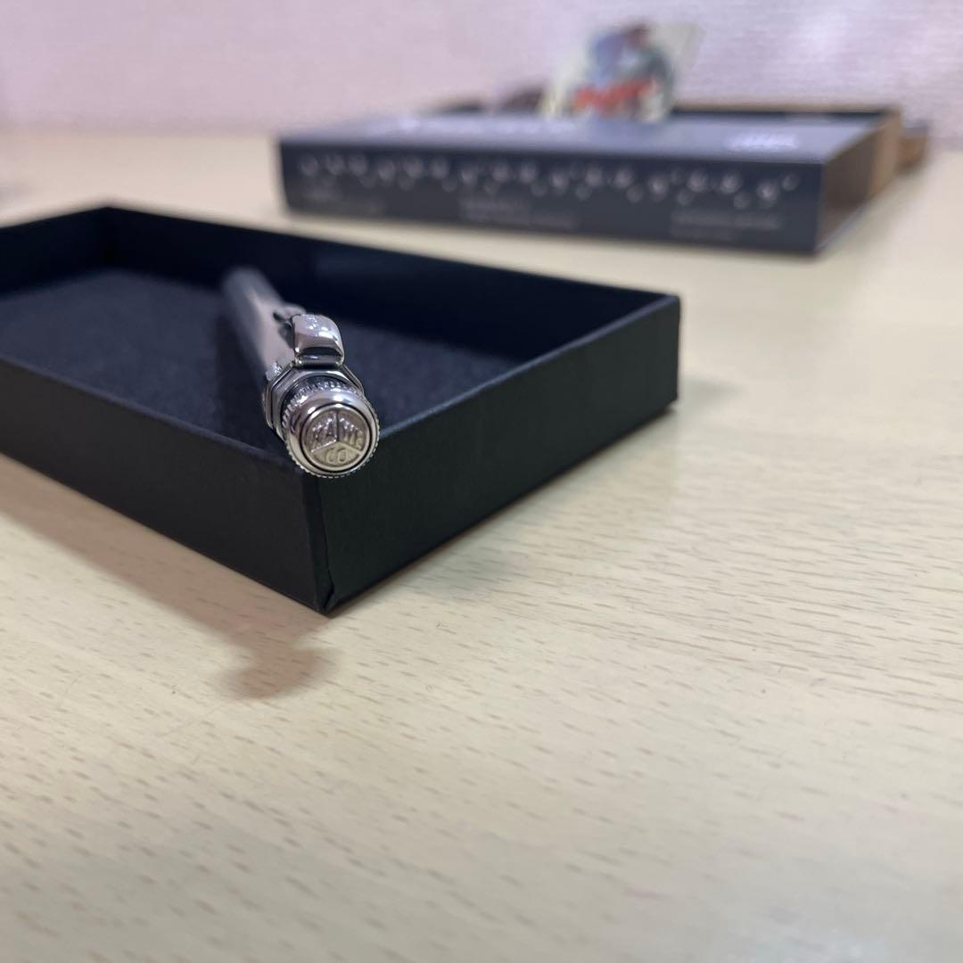 カヴェコスペシャル　シャイニーシルバー　2.0ミリ 廃番　クリップ付き