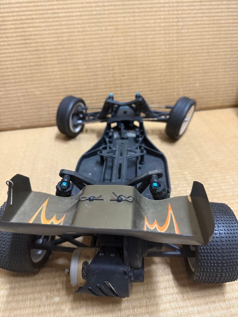 kawada B2X 1/10 ラジコン　オフロード